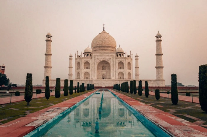 Taj Mahal Status Lines for WhatsApp